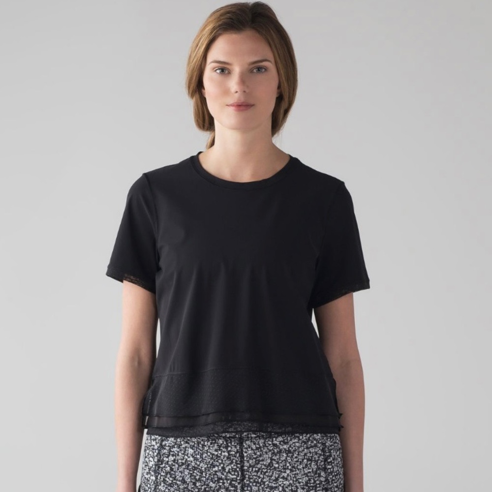 Black Women's Short Sleeve Tee - Classic Crew Neck